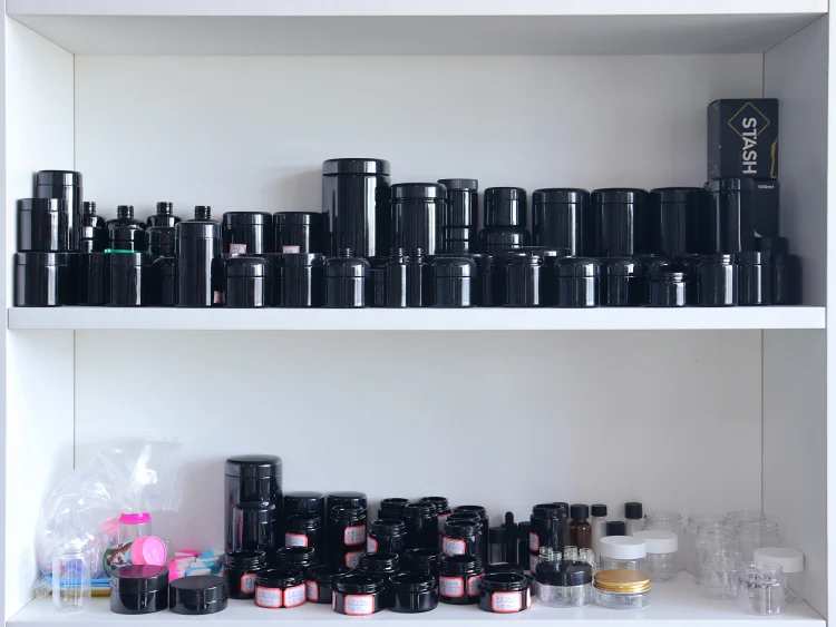 easyjars sample room (2)